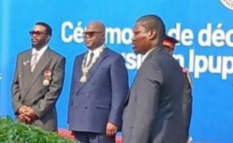 RDC : en décorant Fally Ipupa, Félix Tshisekedi célèbre toute la…