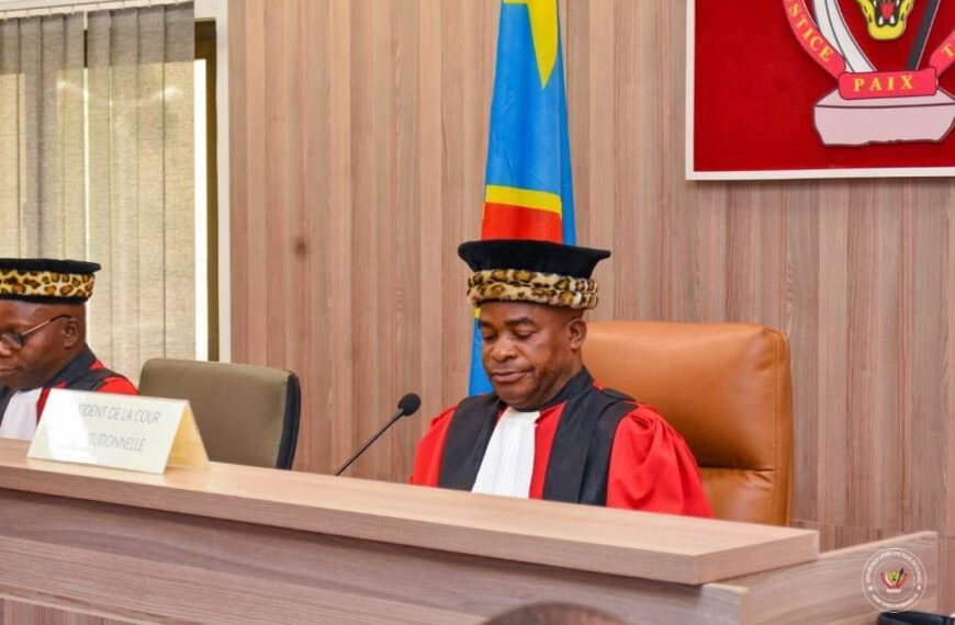 Référendum en RDC : la Cour constitutionnelle valide la proposition de loi avec des…